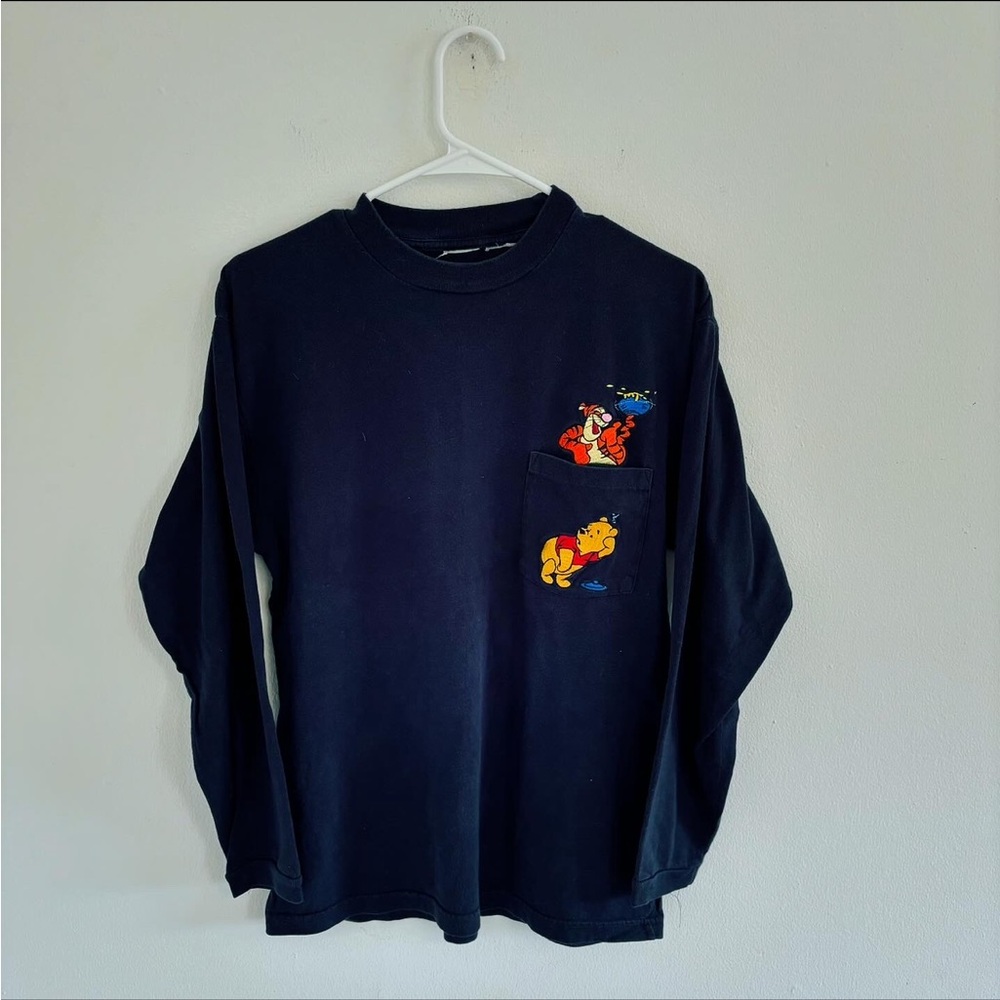 $40 Vintage 90s Winnie the poo pocket tee